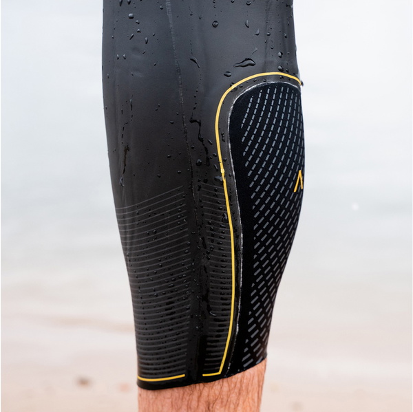 2026 Huub Männer Alchemy 3/5mm Rückenreißverschluss Swim Neoprenanzug ALCHEMY1 - Black / Grey / Gold